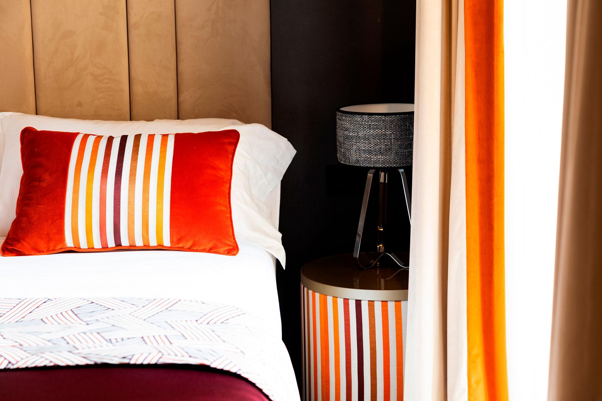 Amadomus Luxury Suites Neapel Exteriör bild
