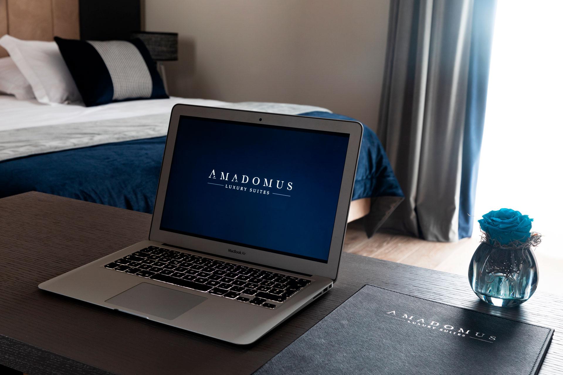Amadomus Luxury Suites Neapel Exteriör bild